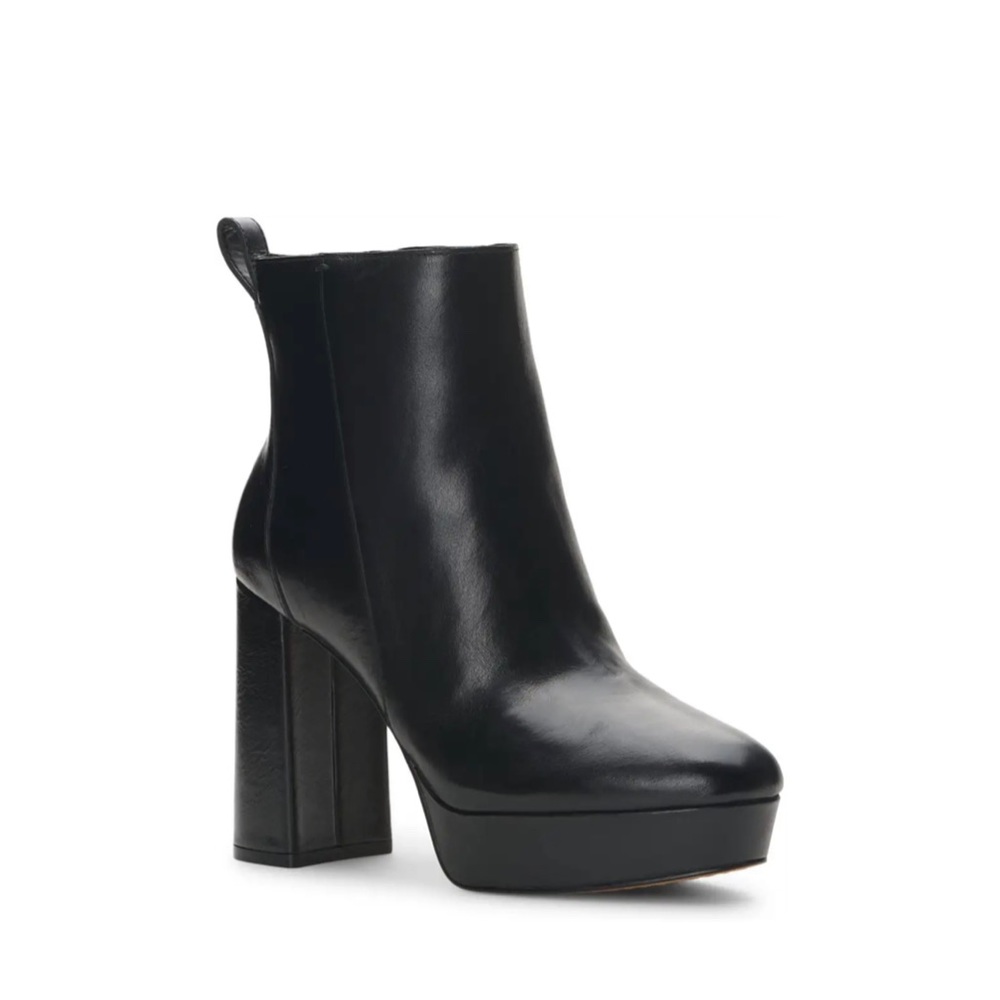 VINCE CAMUTO PLATFORM BOOTIE